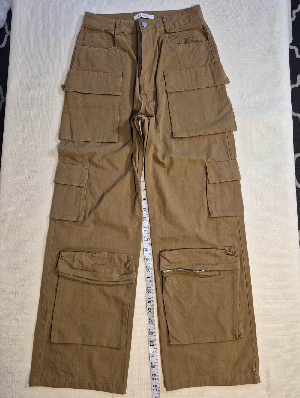De Base Women's Cargo Pants